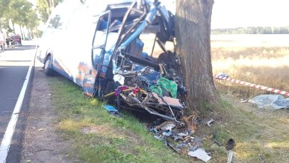 Dolnośląskie: Zderzenie autobusu z ciągnikiem, są poszkodowani