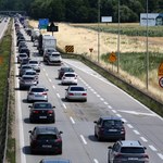 Dolny Śląsk: Po wypadku i kolizji kilkukilometrowe korki na A4