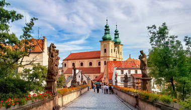 Dolny Śląsk: Region zabytków, przyrody i zagadek 