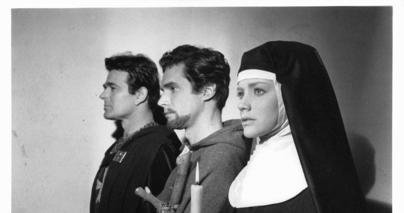 Dolores Hart jako św. Klara w filmie "Franciszek z Asyżu" /20th Century-Fox  /Getty Images