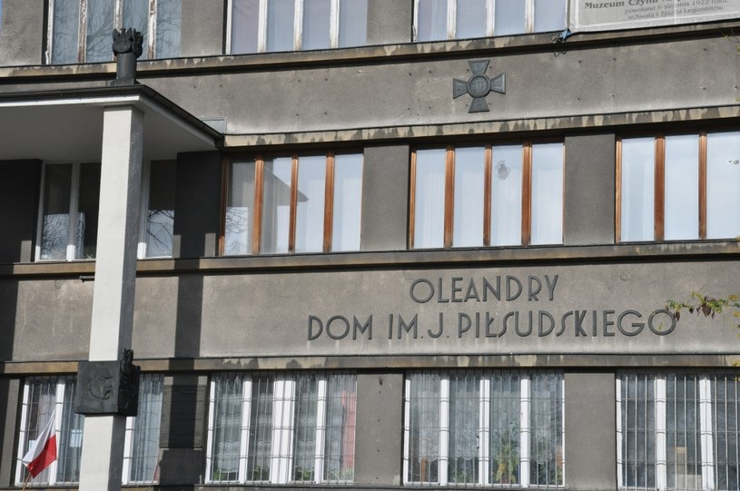 Dom im. Józefa Piłsudskiego na Oleandrach w Krakowie /INTERIA.PL