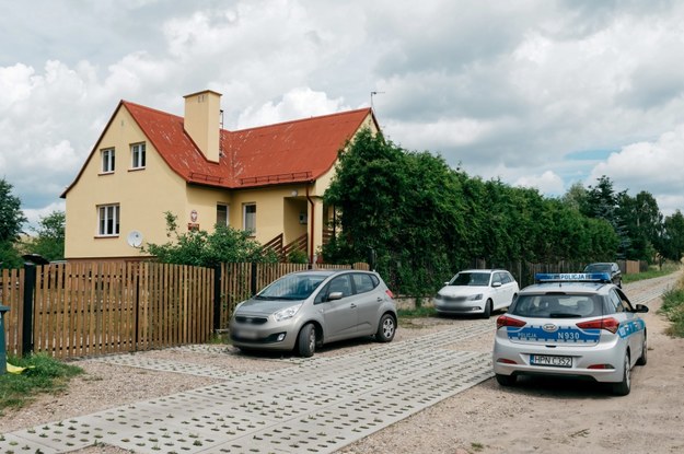 Dom, w którym doszło do tragedii /Marcin Gadomski /PAP