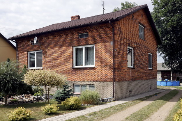 Dom, w którym doszło do zbrodni /Waldemar Deska /PAP