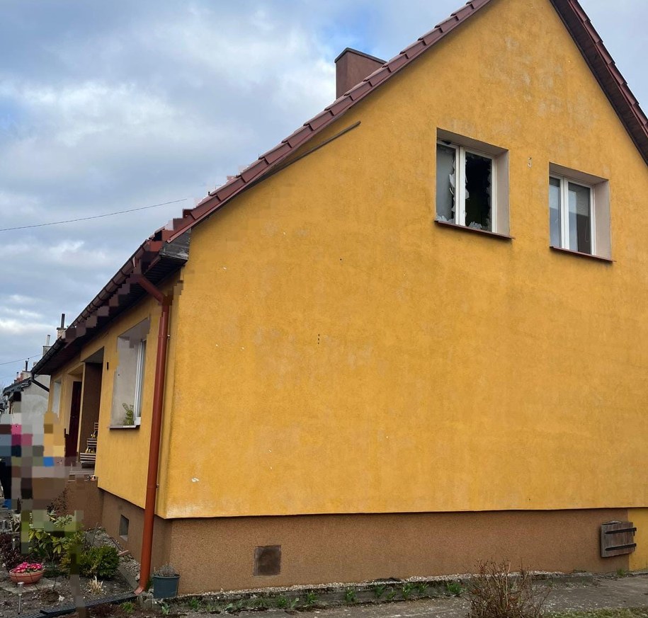 Dom, w którym doszło w piątek do wybuchu butli z gazem /KW PSP w Szczecinie /Państwowa Straż Pożarna