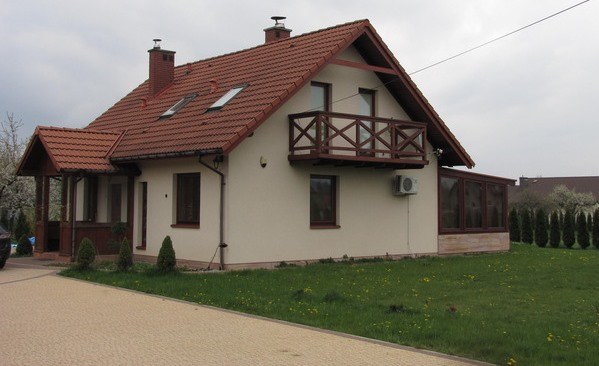 Dom, w którym znaleziono zwłoki 6-miesięcznej dziewczynki /Maciej Palahicki /RMF FM