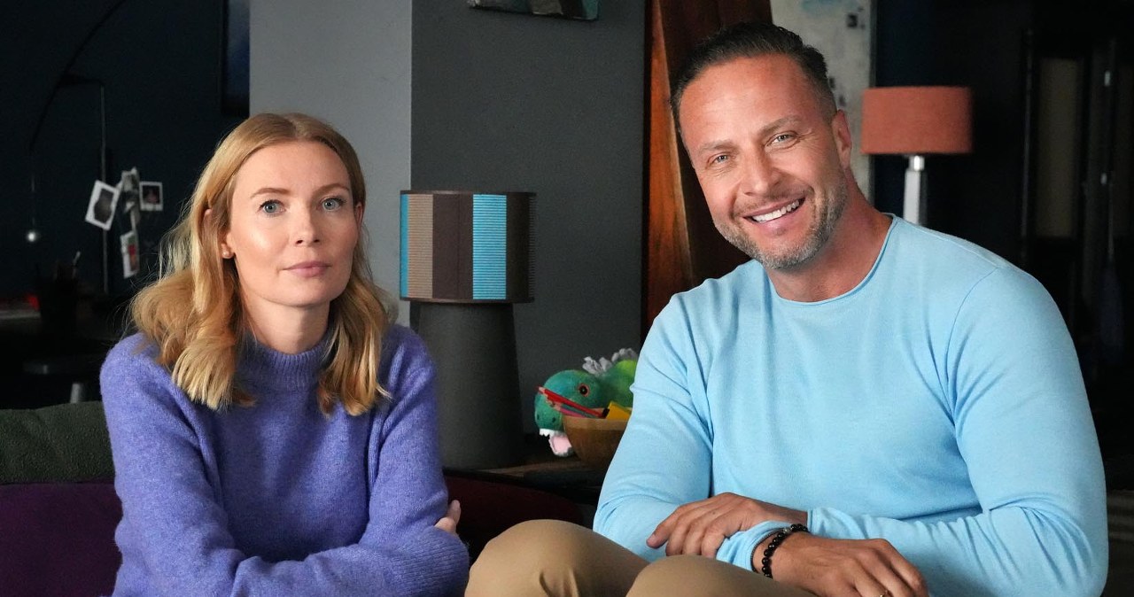 Dominika (Karolina Chapko) i Sebastian (Marek Krupski) zostaną rodzicami zastępczymi Matiego /Źródło: AIM