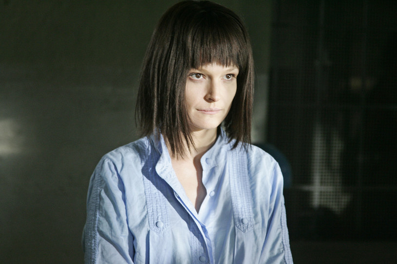 Dominika Ostałowska była już brunetką w serialu "Regina" /Kurkowska /AKPA