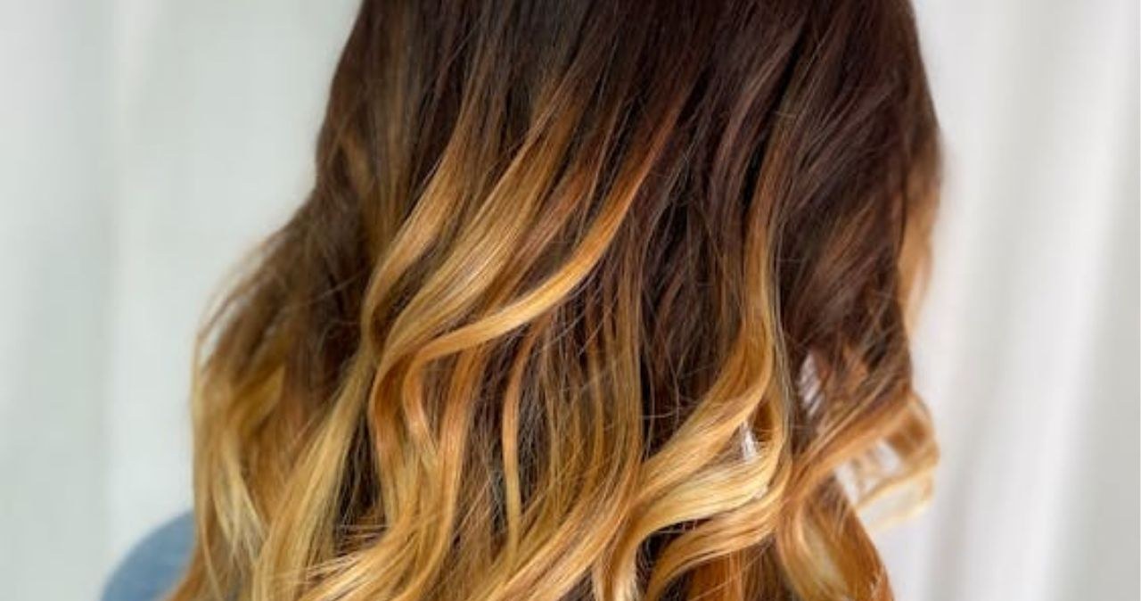 Domowa kuracja z rozmarynem wzmacnia włosy i sprzyja pojawianiu się nowych /Lynbot /pexels.com