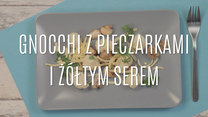 Domowe gnocchi z pieczarkami i żółtym serem