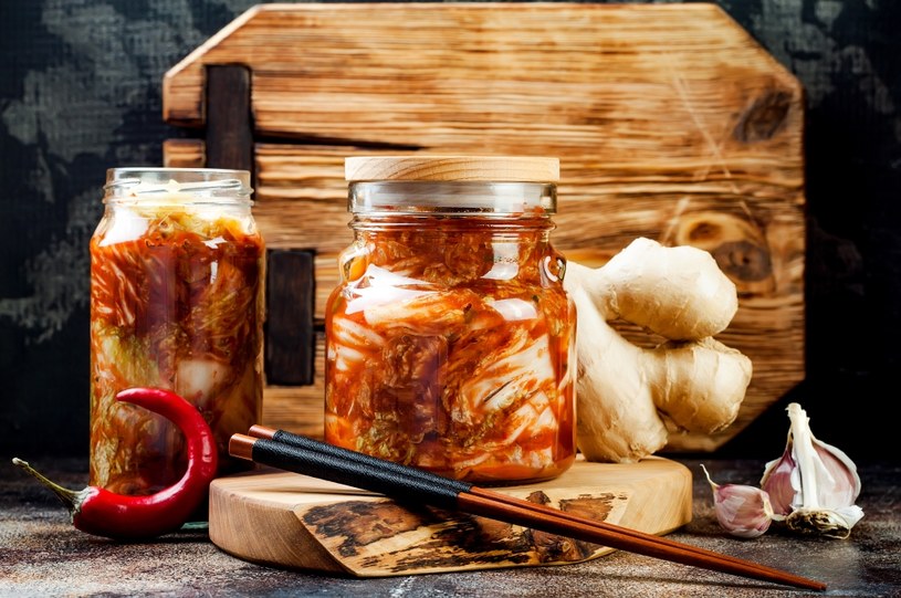 Domowe kimchi- zdrowy dodatek do wielu dań /123RF/PICSEL