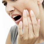 Domowe metody leczenia bólu zębów i dziąseł