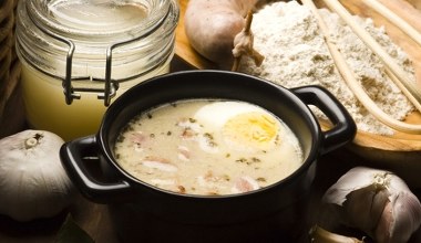 Domowy zakwas na żurek. Na Wielkanoc robię zawsze ze starej, sprawdzonej receptury 