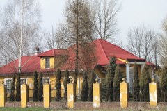 Domy polskich Romów pod Łodzią