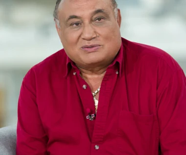 Don Vasyl przerwał milczenie. Tak wygląda komunia w romskiej tradycji