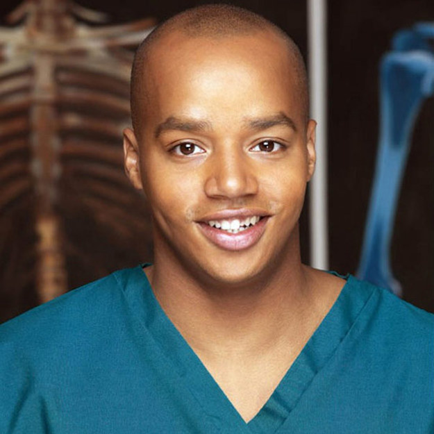 http://i.iplsc.com/donald-faison-dr-chris-turk/00000FUB38VR9Y2D-C303.jpg