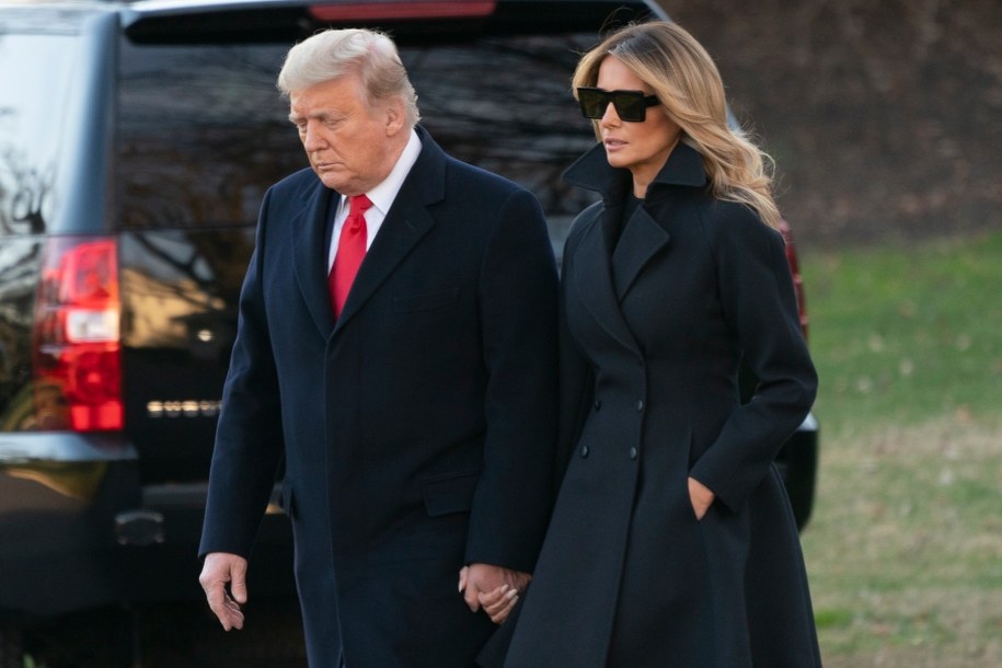 Donald i Melania Trump /CHRIS KLEPONIS / POOL /PAP/EPA