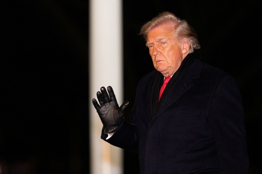 Donald Trump 20 stycznia 2026 roku przed Białym Domem w Waszyngtonie /Pool/ABACA/Abaca/East News /East News