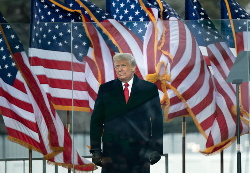Donald Trump cieszy się ogromnym poparciem republikańskich wyborców /BRENDAN SMIALOWSKI / AFP /AFP