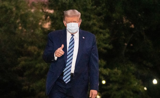 Donald Trump do Amerykanów: Nie pozwólcie koronawirusowi się zdominować