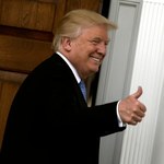 Donald Trump dostał zgodę na wybudowanie muru... na polu golfowym