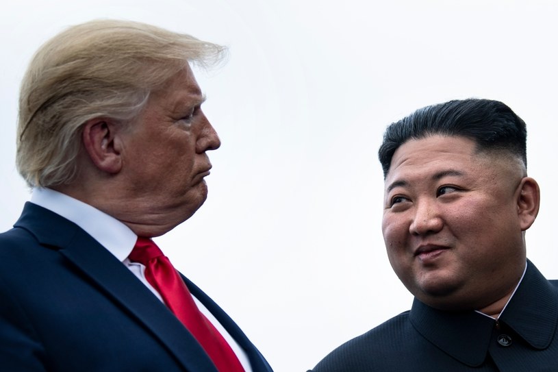 Donald Trump i Kim Dzong Un /BRENDAN SMIALOWSKI / AFP /AFP
