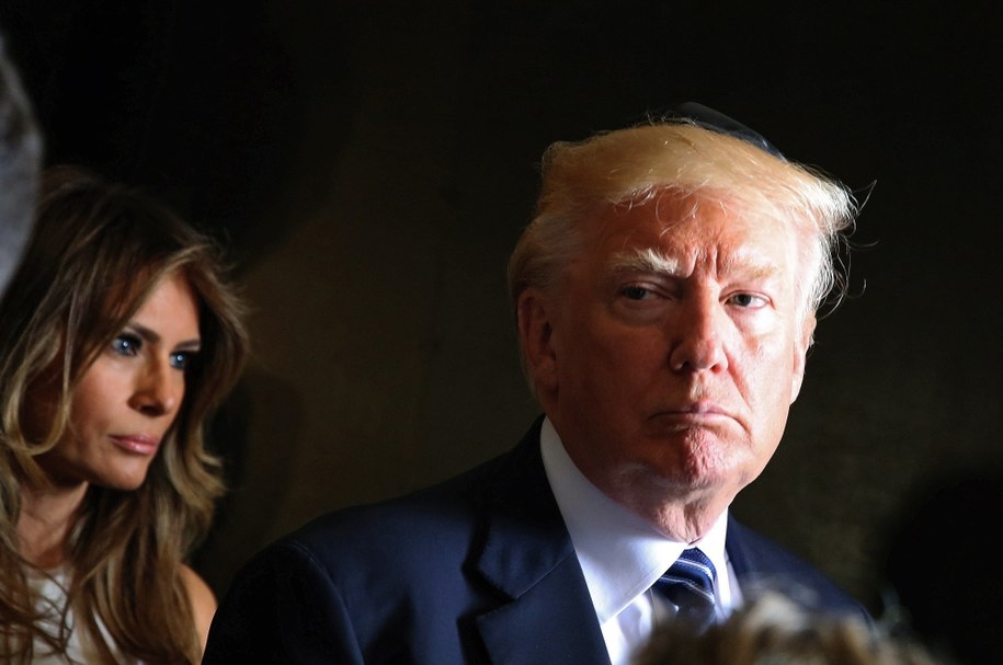 Donald Trump i Melania Trump /PAP/EPA/GALI TIBBON / POOL /PAP/EPA