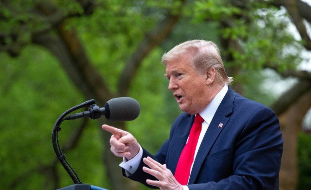 Donald Trump kontra WHO. USA zawieszają płacenie składek