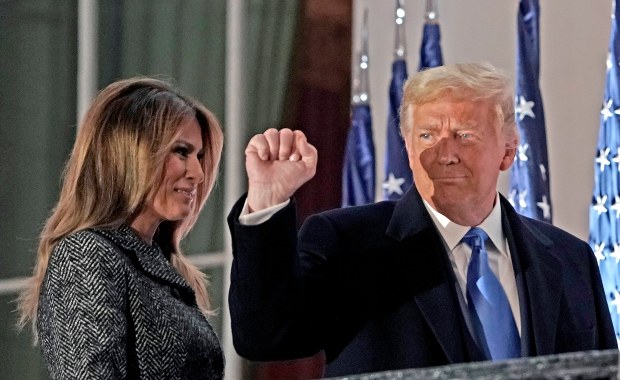 Donald Trump mówi o dowodach na oszustwa wyborcze. Melania przekonuje go, by uznał porażkę