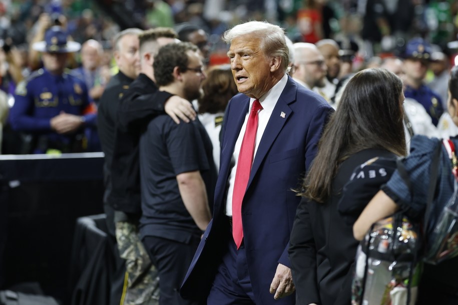 Donald Trump na finale Super Bowl /ERIK S. LESSER /PAP/EPA