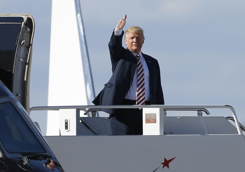 Donald Trump nie jest zwolennikiem wydawania dużych kwot na nowe samoloty /AFP