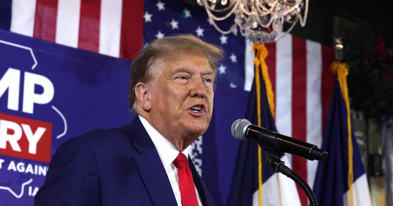 Donald Trump oskarżył Chiny o "totalne pogwałcenie" umowy dotyczącej ceł /Scott Olson /AFP