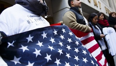 Donald Trump (po wahaniach) potępił wystąpienia neonazistów 