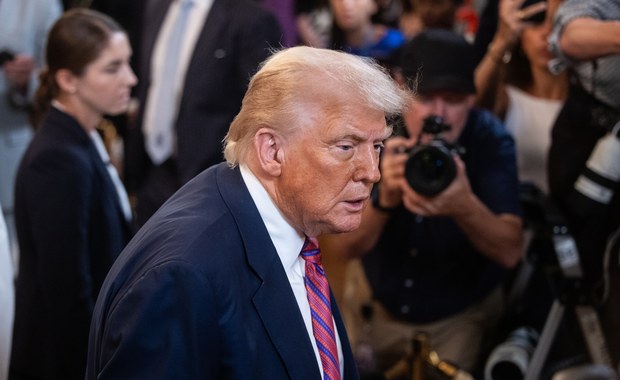 Donald Trump pozywa giganta medialnego. W tle sprawa Epsteina