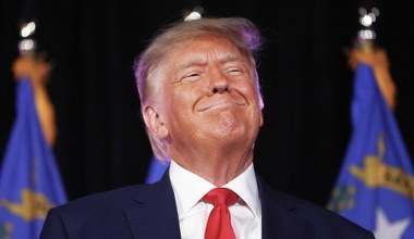 Donald Trump przypisuje sobie promocje w Walmart. Sieć tego nie potwierdza