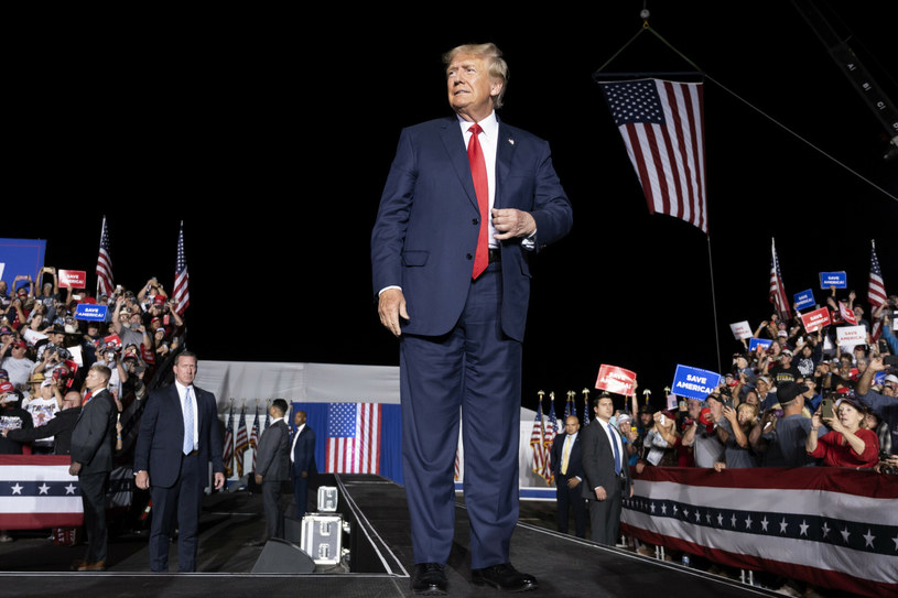 Donald Trump wierzy, że dzięki mieszkańcom amerykańskich wsi wróci do Białego Domu /José Luis Villegas/Associated Press /East News