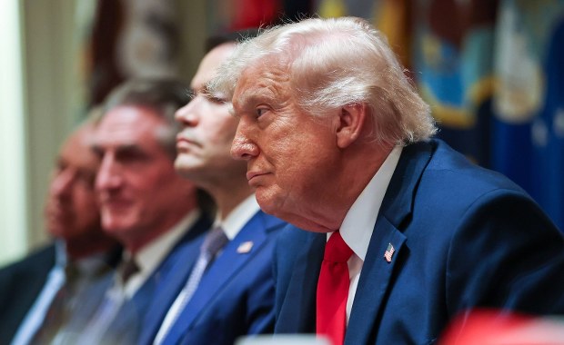 Donald Trump żąda zmian w porozumieniu USA-Iran. "Jedyna gwarancja, jaką muszę mieć"