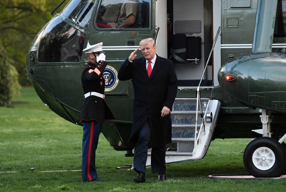 Donald Trump zawetował rezolucję Kongresu ws. zaangażowania w Jemenie /Olivier Douliery / POOL /PAP/EPA