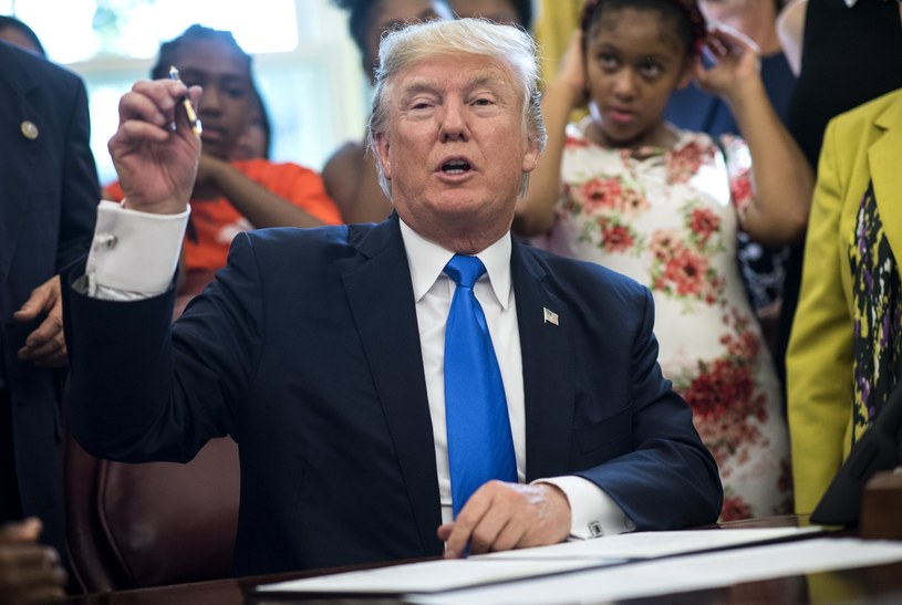 Donald Trump /KEVIN DIETSCH /PAP/EPA