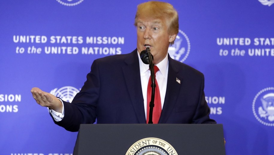 Donald Trump /JASON SZENES    /PAP/EPA