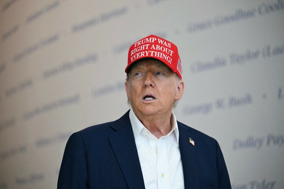 Donald Trump /ANDREW CABALLERO-REYNOLDS/AFP /East News