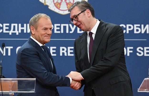 Donald Tusk i Aleksandar Vuczić /Radek Pietruszka /PAP