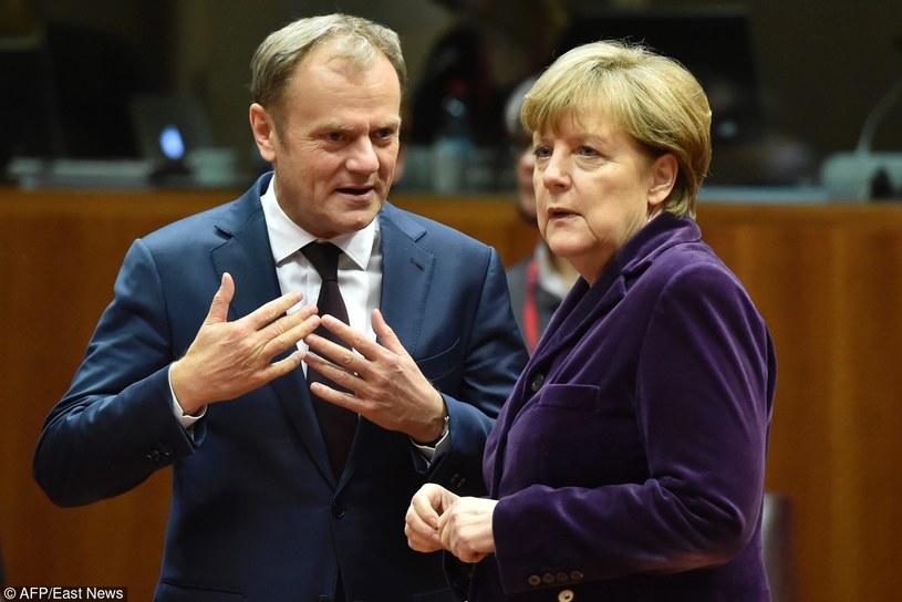 Donald Tusk i Angela Merkel /ALAIN JOCARD /East News