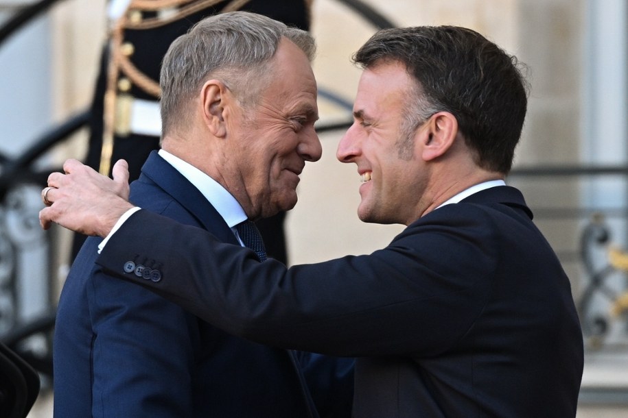 Donald Tusk i Emmanuel Macron /Radek  Pietruszka /PAP
