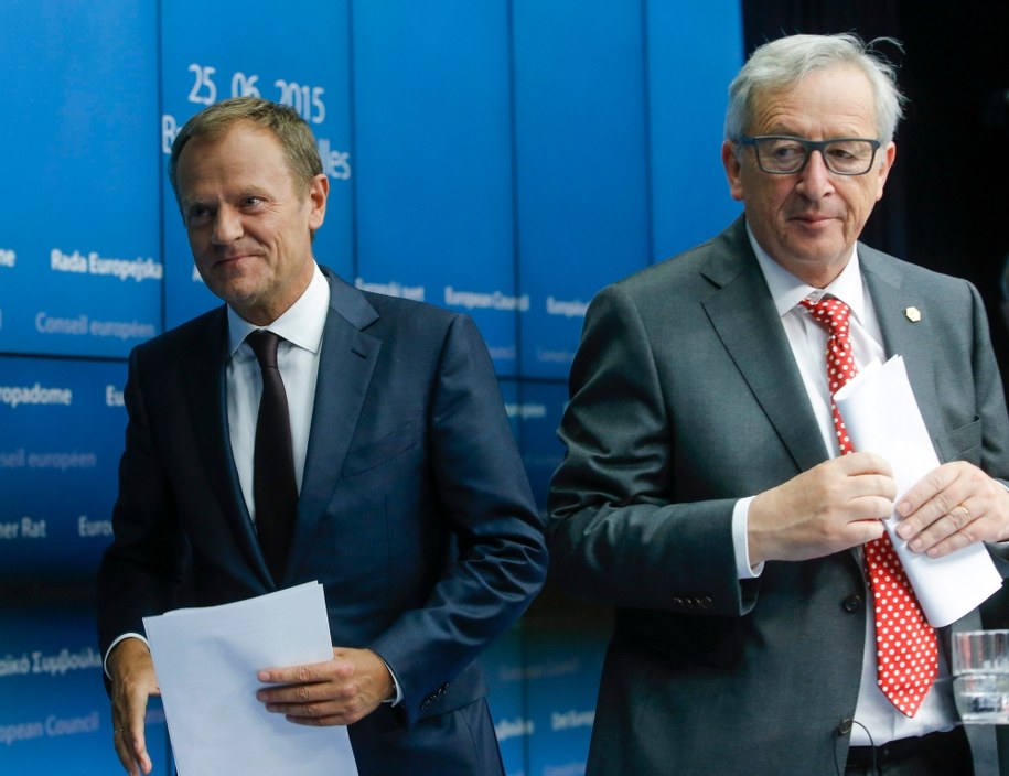 Donald Tusk i Jean-Claude Juncker /OLIVIER HOSLET /PAP/EPA