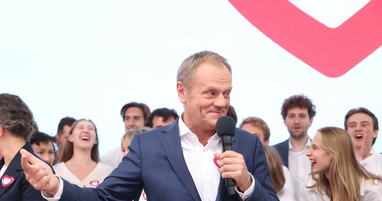 Donald Tusk ma zostać wskazany przez opozycję jako kandydat na premiera /Jacek Dominski/REPORTER /Reporter