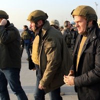 Donald spotyka się z polskimi żołnierzami w Afganistanie