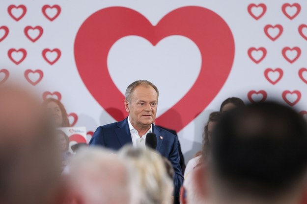 Donald Tusk na piątkowej konwencji w Warszawie / 	PAP/Paweł Supernak /PAP