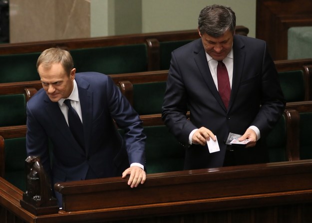 Donald Tusk po głosowaniu ws. referendum /Leszek Szymański /PAP