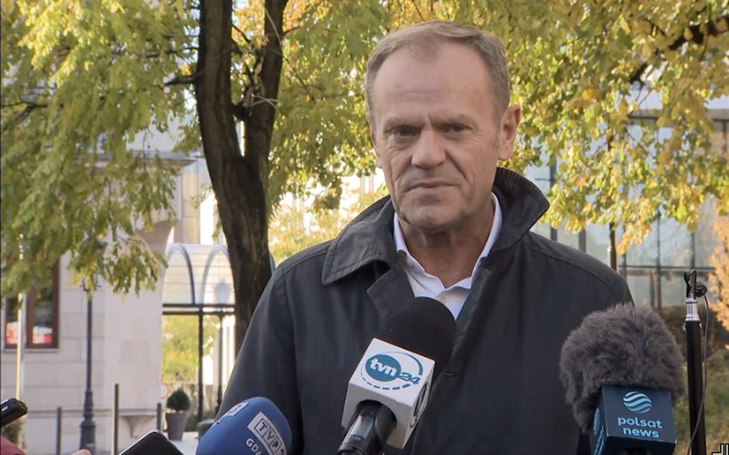 Donald Tusk podczas spotkania z dziennikarzami w Sopocie /Polsat News