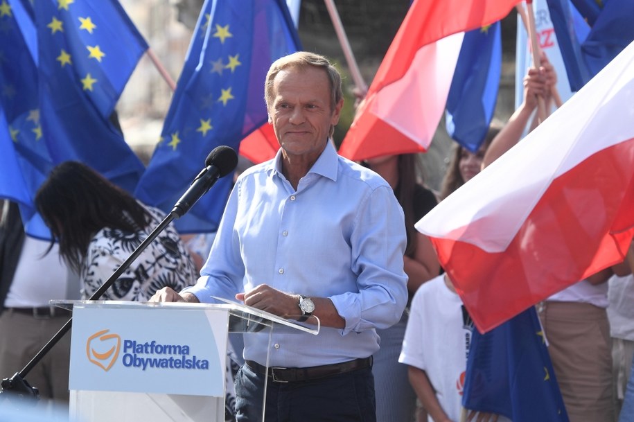 Donald Tusk podczas wystąpienia w Gdańsku /Marcin Gadomski /PAP